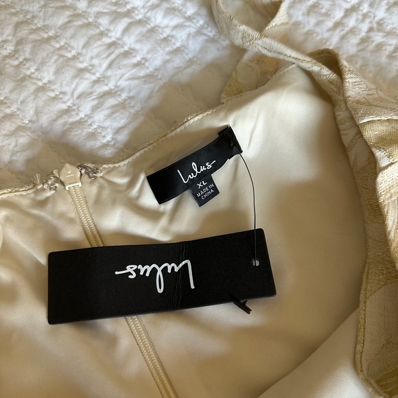 Cream and Gold Metallic Tropical Jacquard Mini Dress - Picture 8 of 8